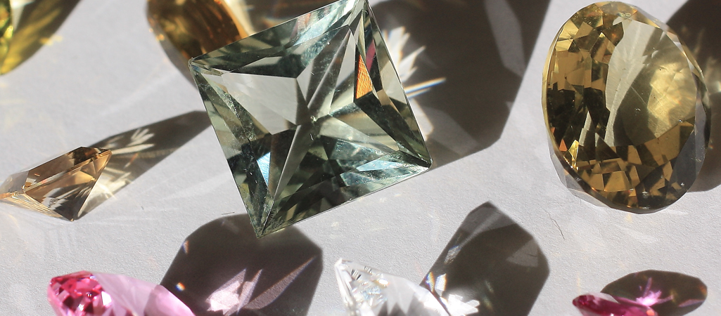 Diamond, Cubic Zirconia, Topaz, Sapphire, Morganite, Kunzite, Quartz.